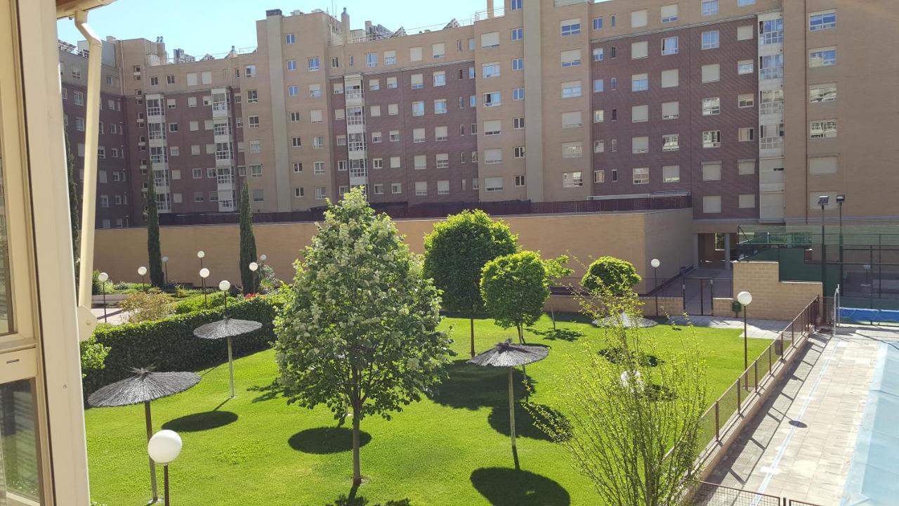 Madrid Las Tablas Apartments Exterior photo